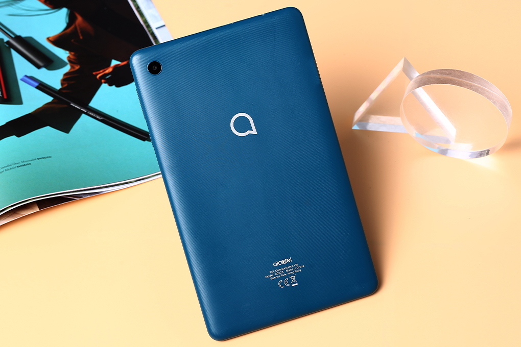 Máy tính bảng Alcatel Tab 3T8 2/32GB